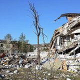 La motion visait à fournir à l’Ukraine un soutien financier important, notamment pour l’aide humanitaire, la protection de la population civile, le déminage, la promotion de la paix et la reconstruction des infrastructures civiles (archives).